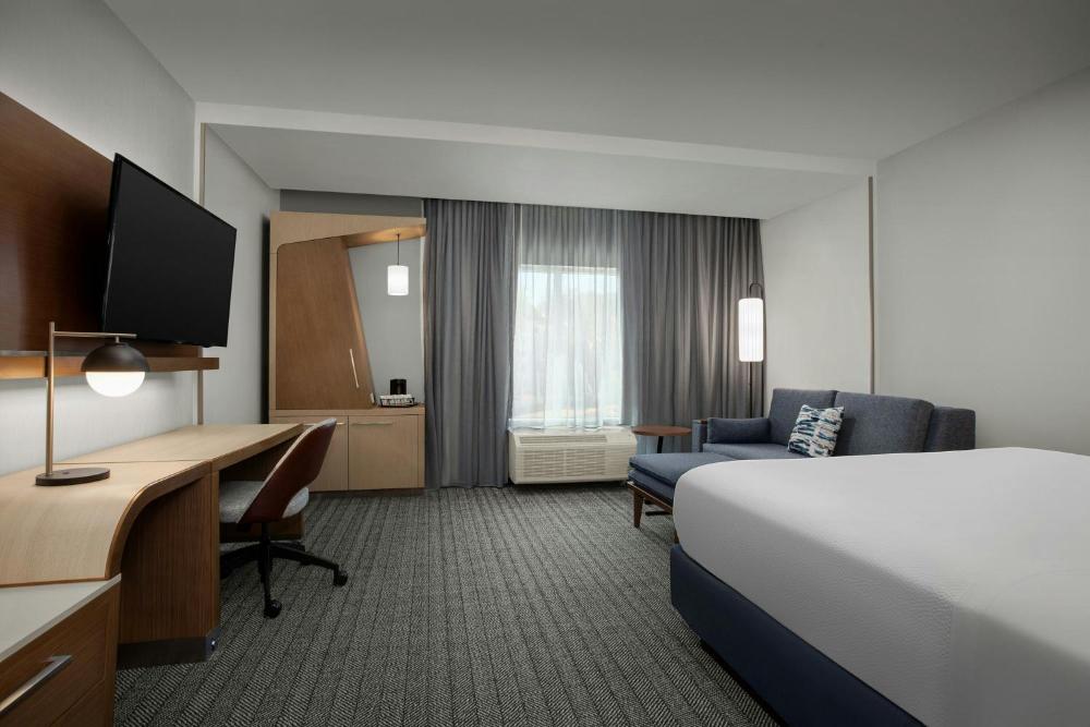 King Room interior